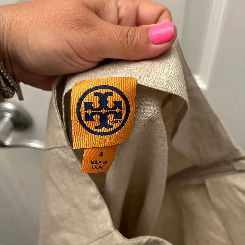 ! Tory Burch women's pencil skirt size 4 light shimmer zip back linen